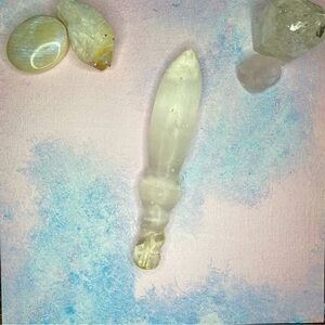 Selenite wand ✨